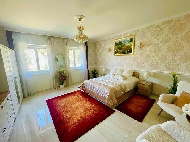 Eladó ház Vác 200 nm