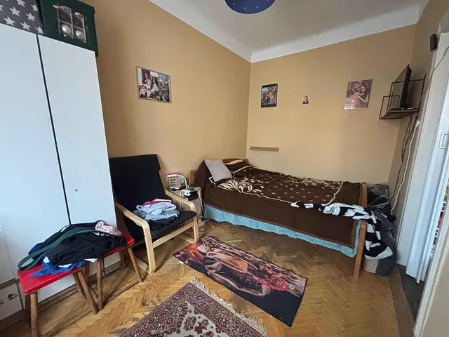 Eladó lakás Budapest VI. kerület, Zichy Jenő utca 54 nm