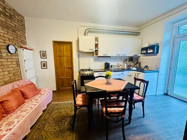 Eladó lakás Vác 43 nm