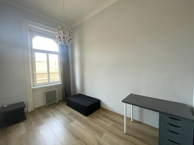 Kiadó lakás Budapest VII. kerület, Thököly út 60 nm