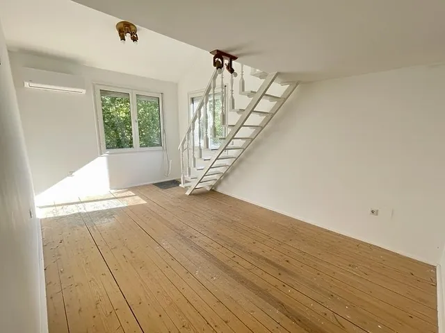 Eladó lakás Vác 45 nm