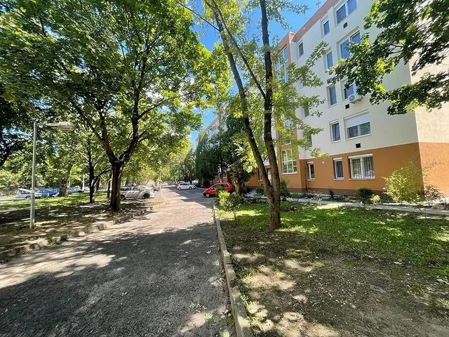 Eladó lakás Budapest X. kerület, Óhegy 49 nm