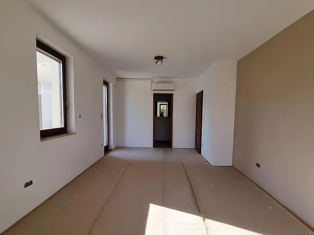 Kiadó ház Budapest XXII. kerület, Budatétény 304 nm