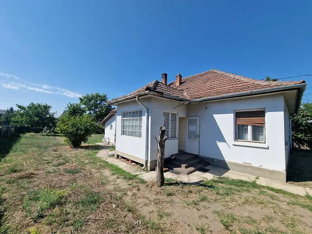 Eladó ház Dunakeszi 80 nm