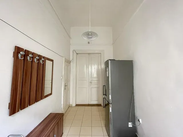 Eladó lakás Budapest VI. kerület, Izabella utca 71 nm