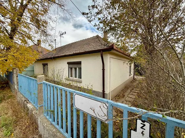 Eladó ház Vác 93 nm