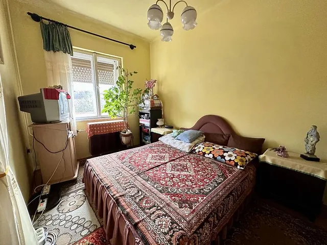 Eladó lakás Vác 56 nm