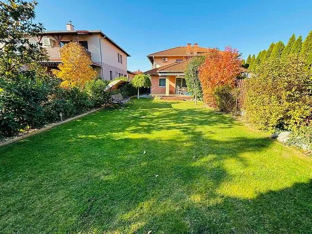 Eladó ház Dunakeszi 144 nm