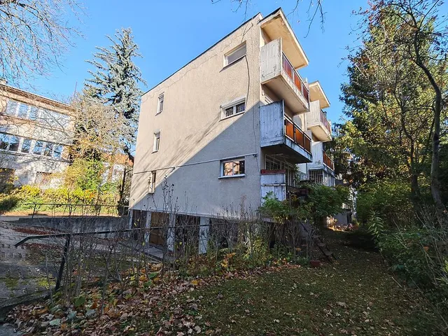 Eladó lakás Budapest II. kerület, Kurucles, Hűvösvölgyi út 63 nm