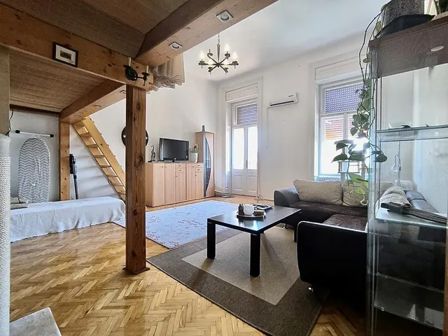 Eladó lakás Budapest II. kerület 90 nm