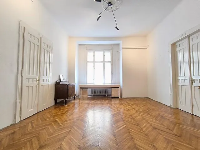 Eladó lakás Budapest II. kerület 122 nm