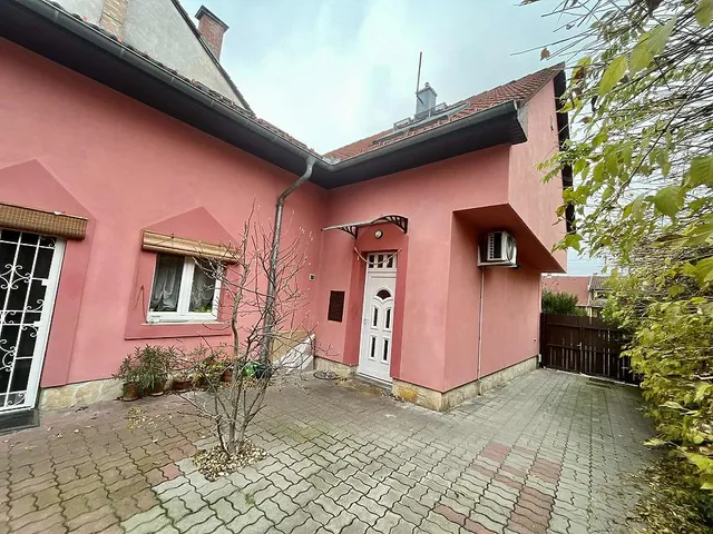 Eladó ház Budapest XV. kerület, Rákospalota 170 nm