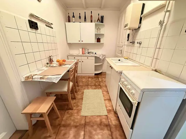 Eladó lakás Budapest VII. kerület, Garay utca 40 nm