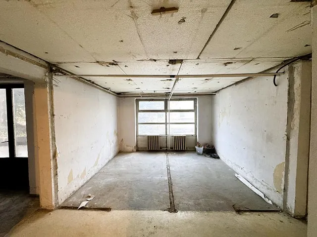 Eladó kereskedelmi és ipari ingatlan Budapest III. kerület, Kaszásdűlő 78 nm