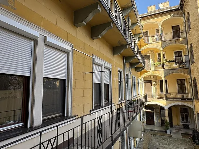 Eladó lakás Budapest VI. kerület 50 nm