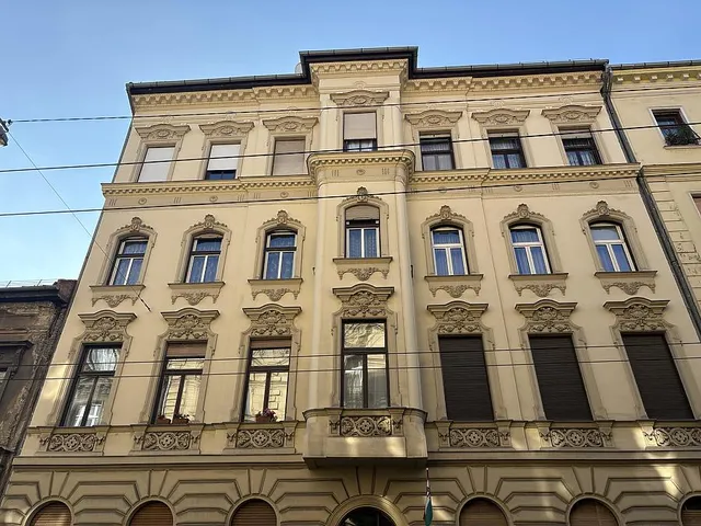 Eladó lakás Budapest VI. kerület 50 nm