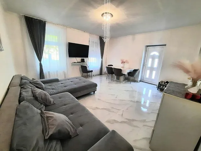 Eladó ház Budapest XV. kerület, Pestújhely 42 nm