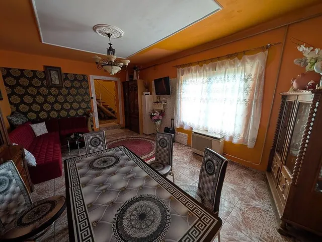 Eladó kereskedelmi és ipari ingatlan Budapest IV. kerület, Újpest 107 nm