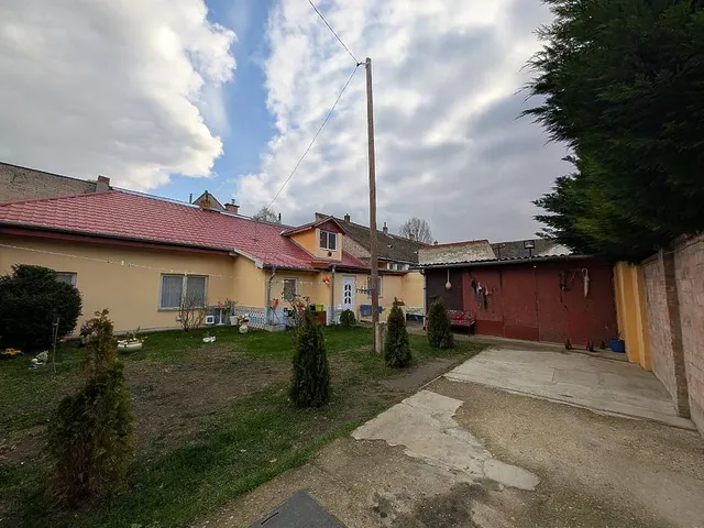 Eladó ház Budapest IV. kerület, Újpest 107 nm