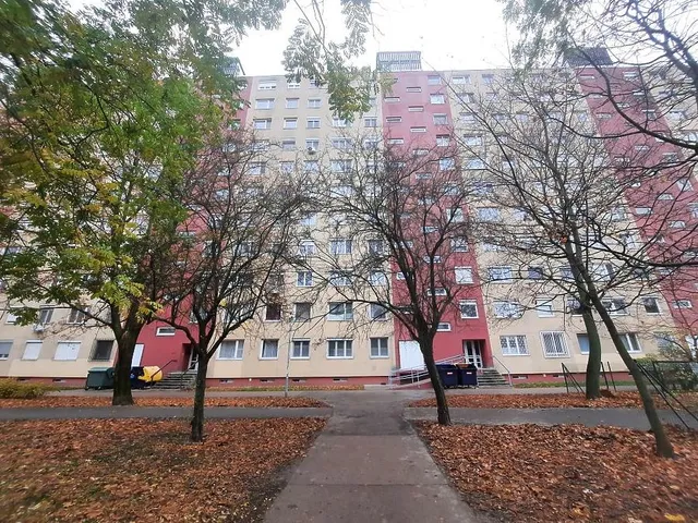 Eladó lakás Budapest XV. kerület, Újpalota 35 nm