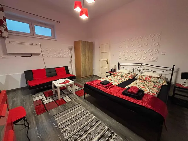 Eladó lakás Budapest VI. kerület, Aradi utca 36 nm