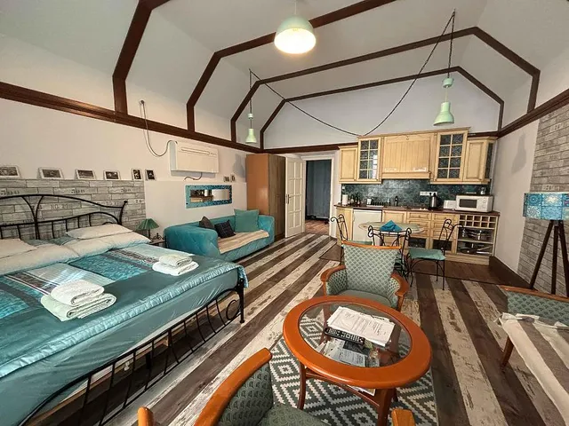 Eladó lakás Budapest VI. kerület, Aradi utca 38 nm