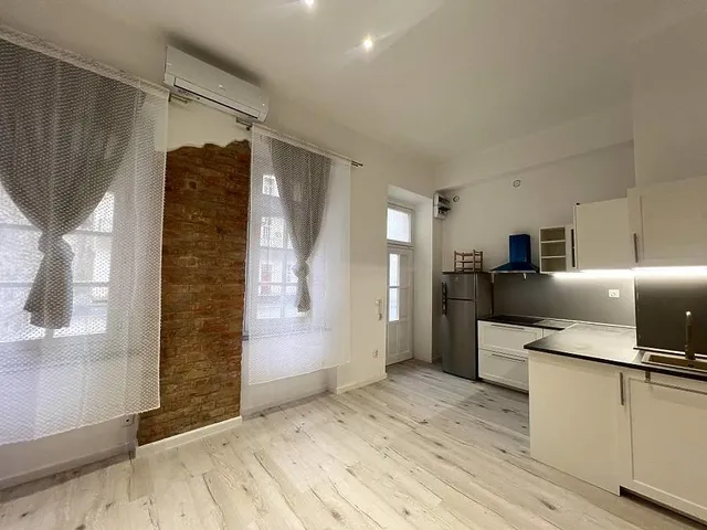 Eladó lakás Budapest VII. kerület 28 nm