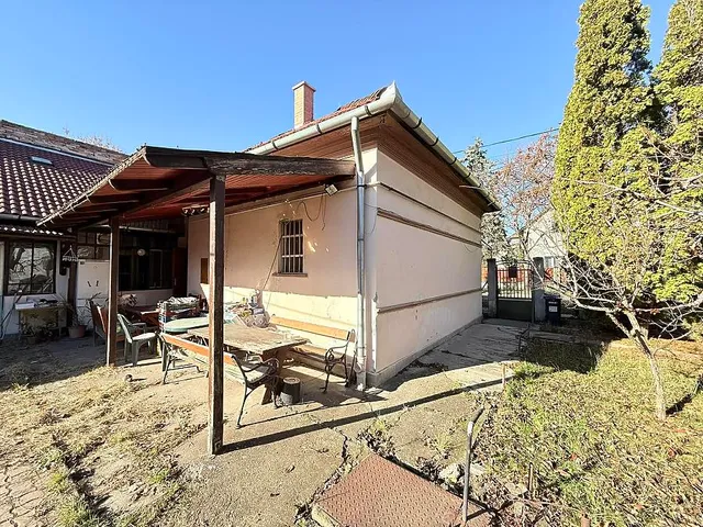 Eladó ház Budapest XVI. kerület, Rákosszentmihály 114 nm