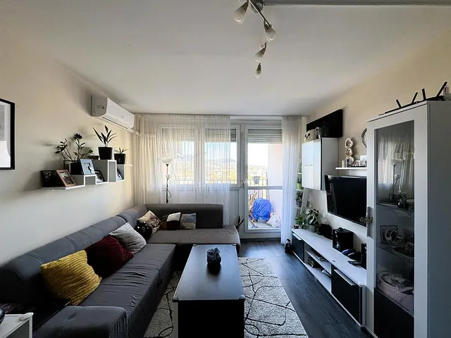 Eladó lakás Budapest III. kerület, Kaszásdűlő 50 nm