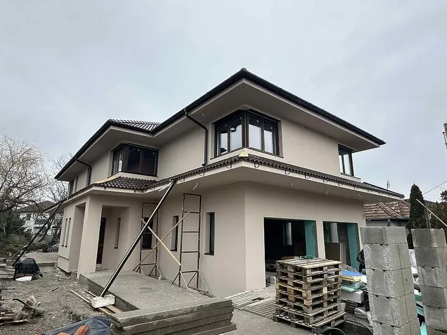 Eladó ház Budapest XVI. kerület, Rákosszentmihály 309 nm