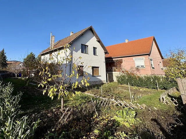 Eladó ház Budakalász 130 nm