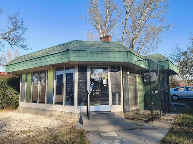 Eladó kereskedelmi és ipari ingatlan Budapest XVII. kerület, Rákoscsaba 80 nm