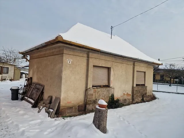 Eladó ház Dunakeszi 57 nm