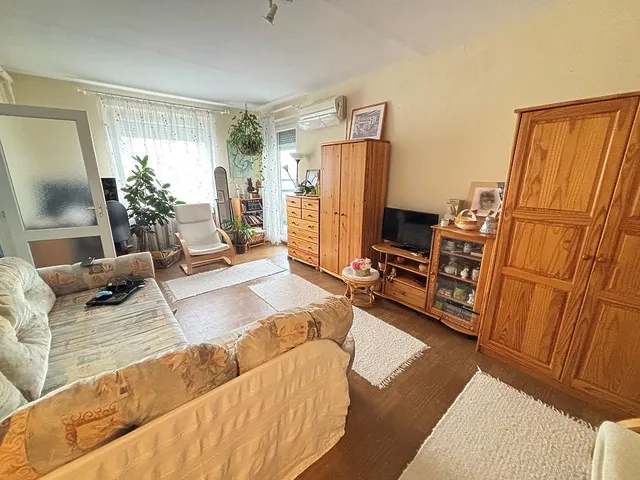 Eladó lakás Budapest IV. kerület, Káposztásmegyer 36 nm