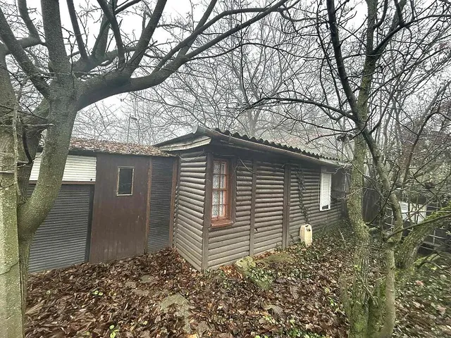 Eladó telek Mogyoród 1462 nm