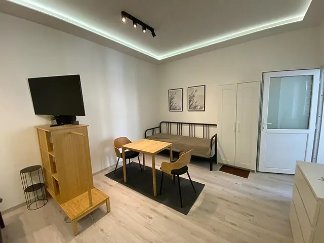 Kiadó lakás Budapest VI. kerület 28 nm