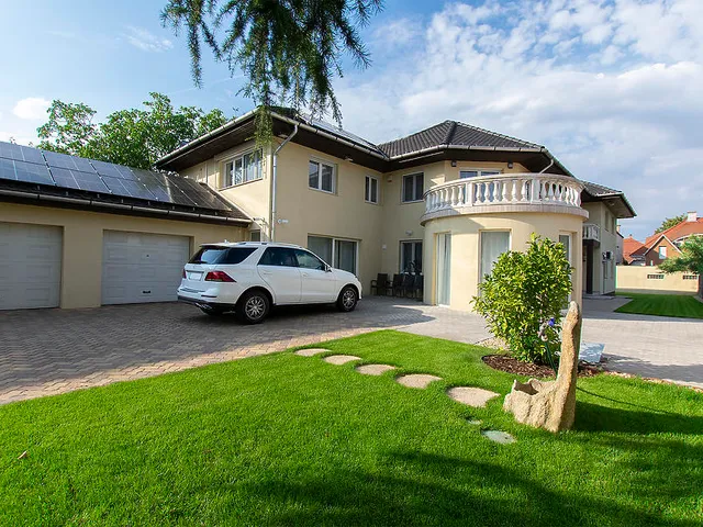 Eladó ház Budapest XX. kerület, Kossuthfalva 474 nm