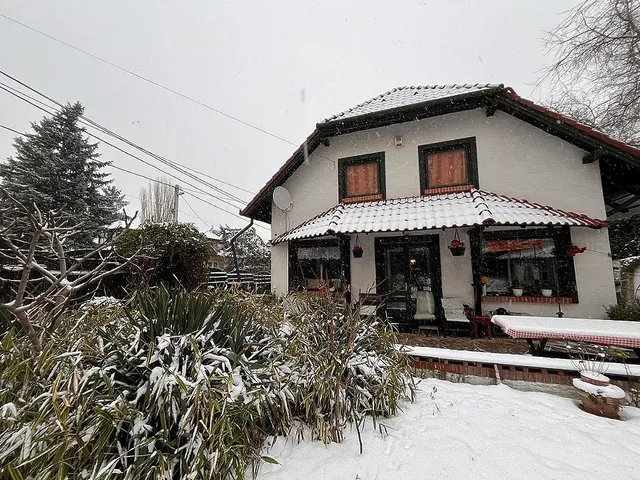 Eladó ház Budapest III. kerület, Csillaghegy 180 nm