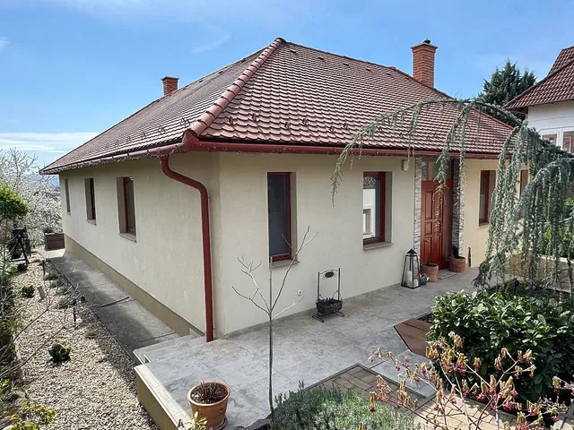 Eladó ház Szentendre 120 nm