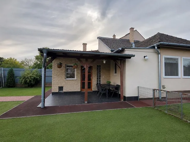 Eladó ház Budapest XV. kerület, Rákospalota 80 nm