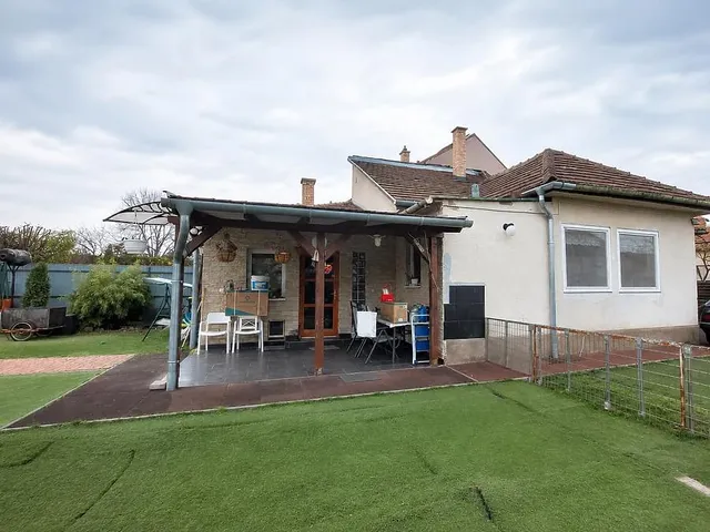 Eladó ház Budapest XV. kerület, Rákospalota 80 nm