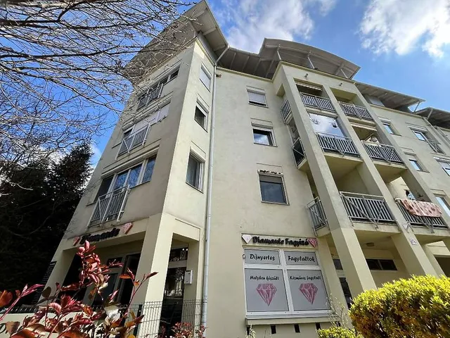 Eladó lakás Budapest XI. kerület, Sasad-Sashegy XI. ker. 86 nm