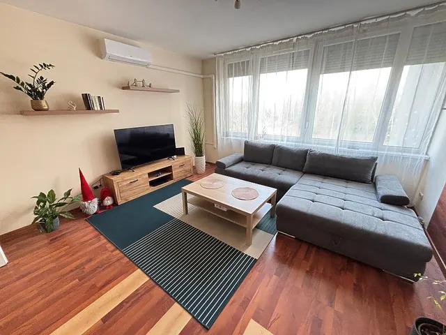 Eladó lakás Budapest IV. kerület, Káposztásmegyer 43 nm