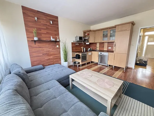 Eladó lakás Budapest IV. kerület, Káposztásmegyer 43 nm