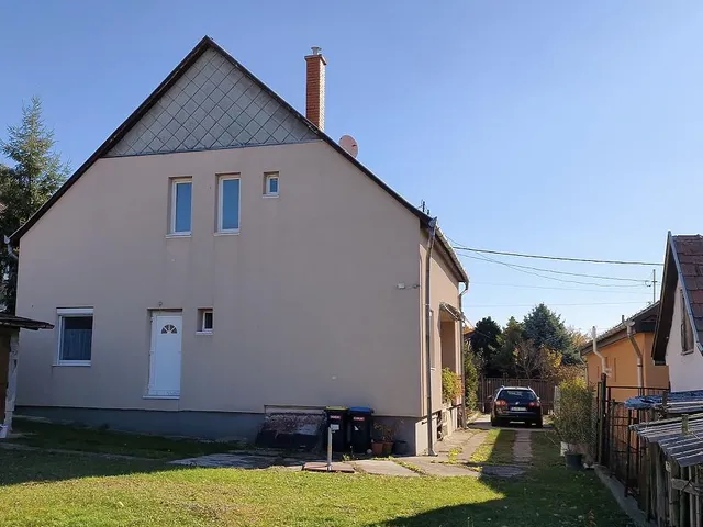 Eladó ház Budapest XVII. kerület, Rákoskert 145 nm