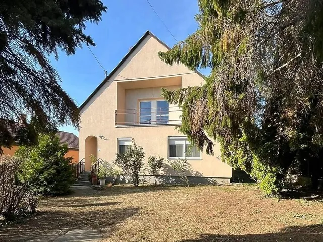 Eladó ház Budapest XVII. kerület, Rákoskert 145 nm