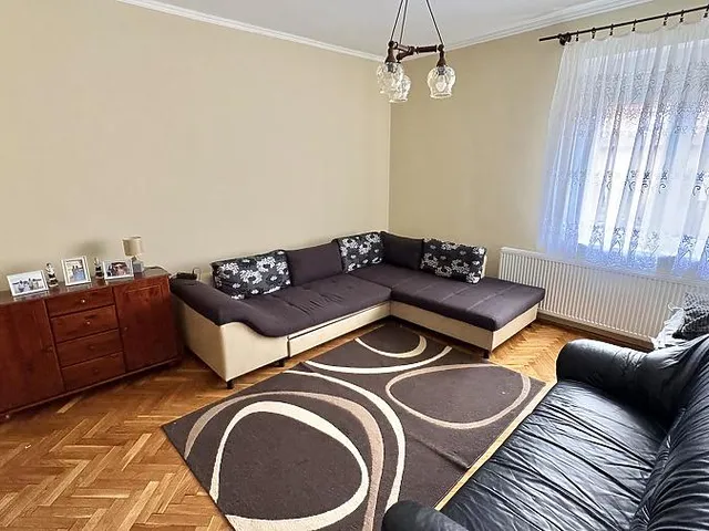 Eladó ház Dunakeszi 160 nm