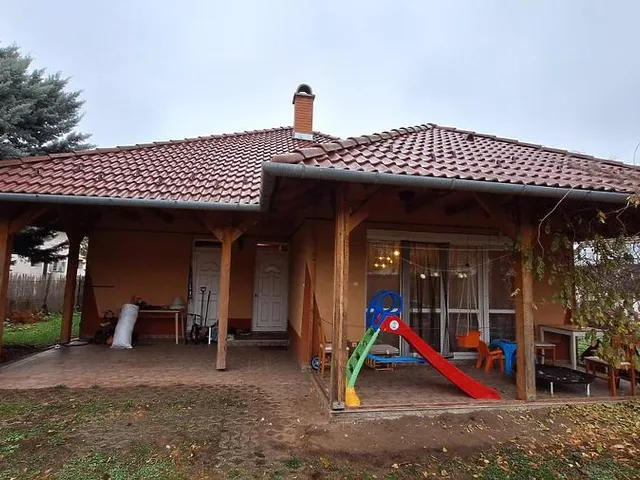 Eladó ház Göd 95 nm