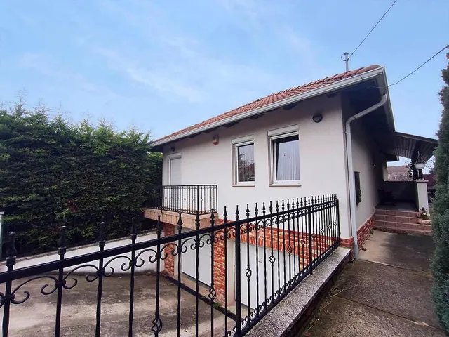 Eladó ház Budapest XVII. kerület, Rákoskert 141 nm