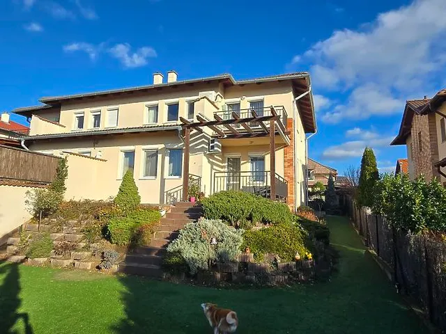 Eladó ház Dunakeszi 134 nm